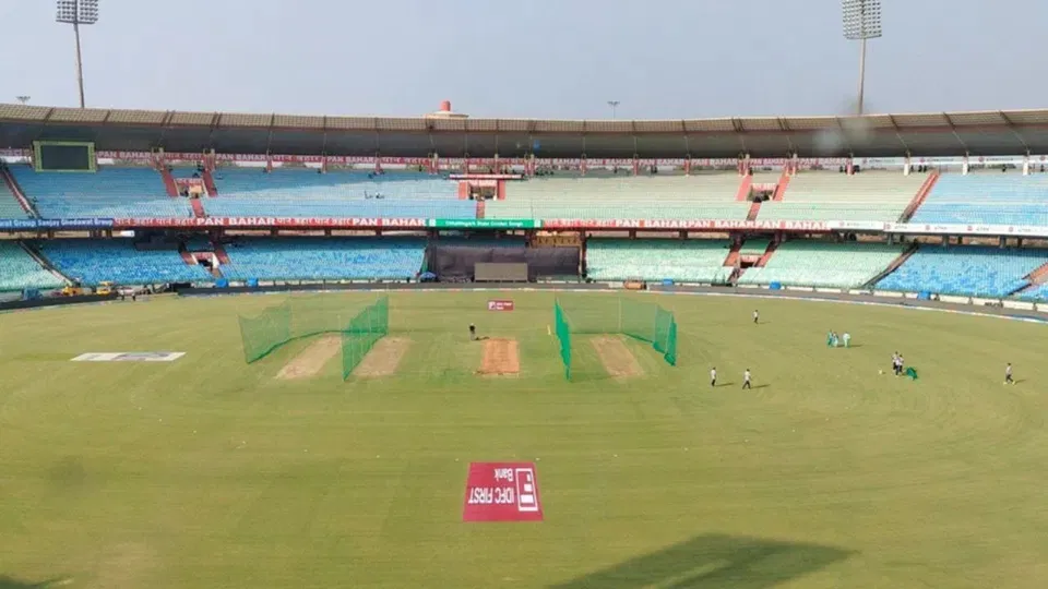 IPL 2026: RCB बनाम KKR मैच के लिए रायपुर स्टेडियम की पिच और मौसम रिपोर्ट
